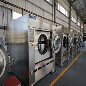 如何通过医用洗衣机实现资源节约与服务提升